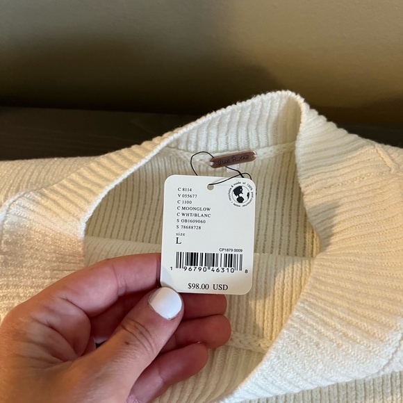 Free People Easy Crop Pullover Sweater NWT - Picture 7 of 10